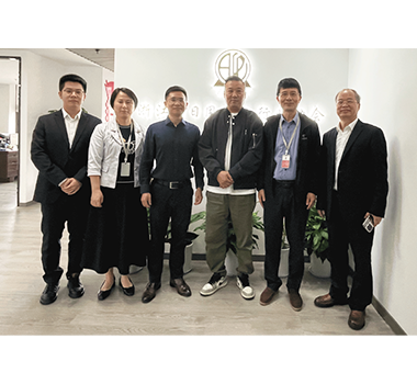 公司赴贊宇集團及浙江省日用化工協(xié)會(huì ) 進(jìn)行技術(shù)交流